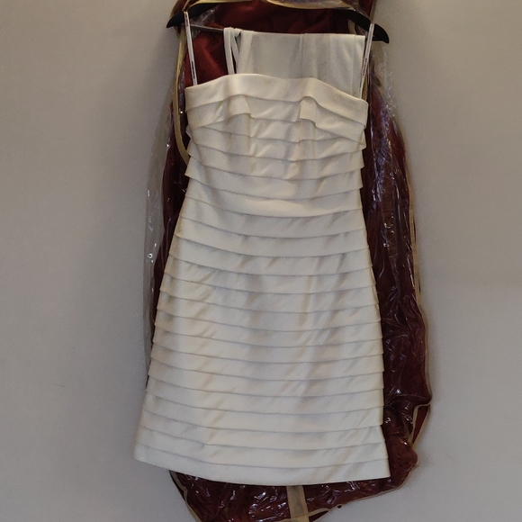 White Party / Bridal Satin Pleaded Corset Dress with Palantin - Picture 2 of 9